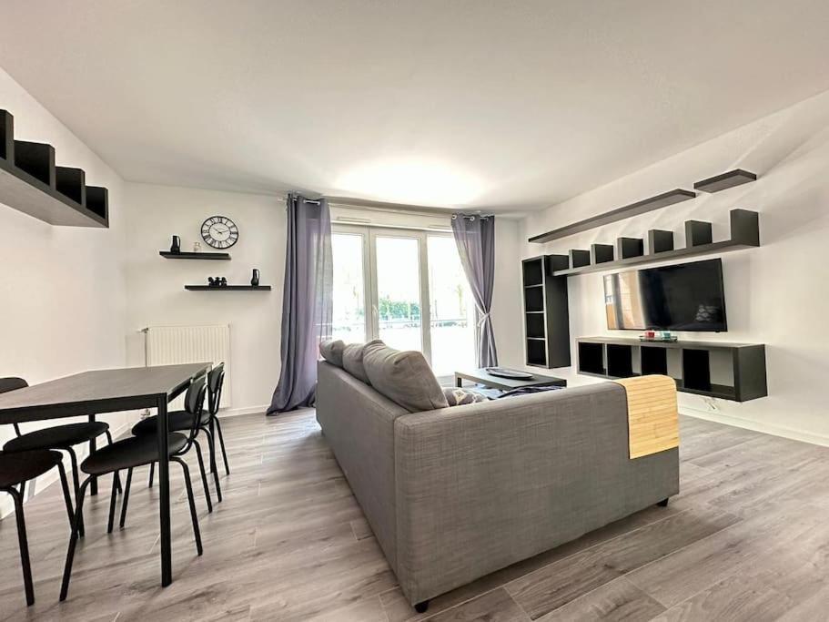 Le Cosy De Disney Land Paris Bussy-Saint-Georges Exteriör bild